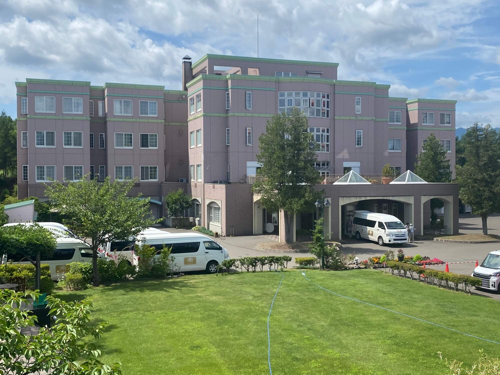 株式会社アイチ-アートヒルズ 1枚目