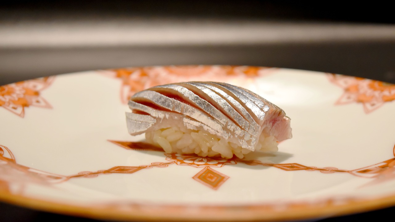 麻布十番　鮨　無銘の事業内容の写真1枚目