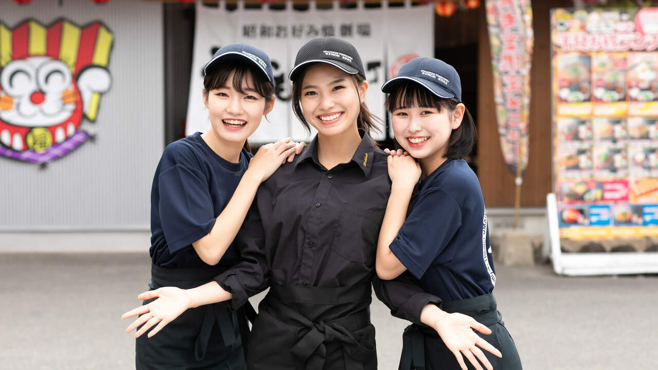 らーめん八角で働く人の写真4枚目