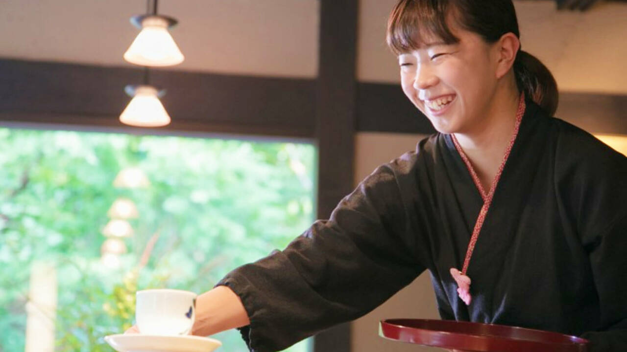 ゆふいん月燈庵で働く人の写真1枚目