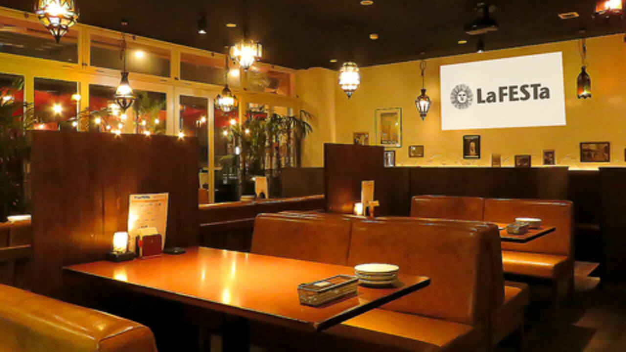 La FESTaで働く人の写真2枚目