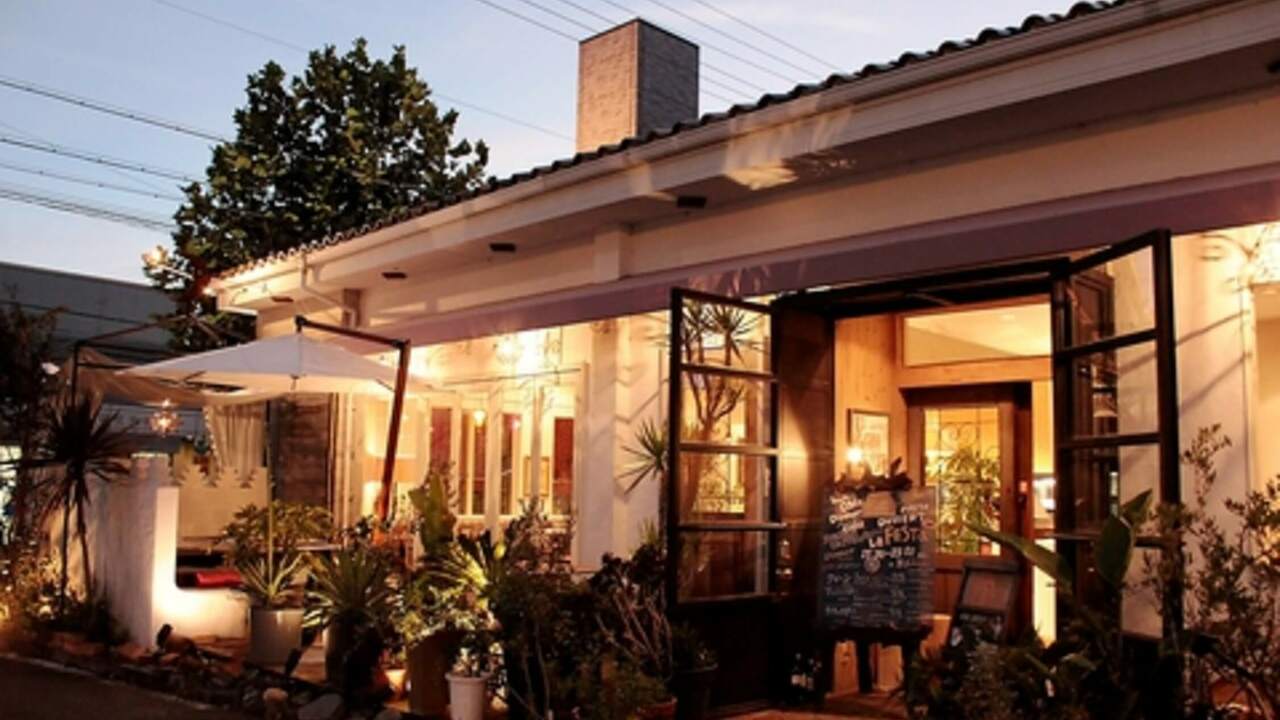 La FESTaで働く人の写真3枚目