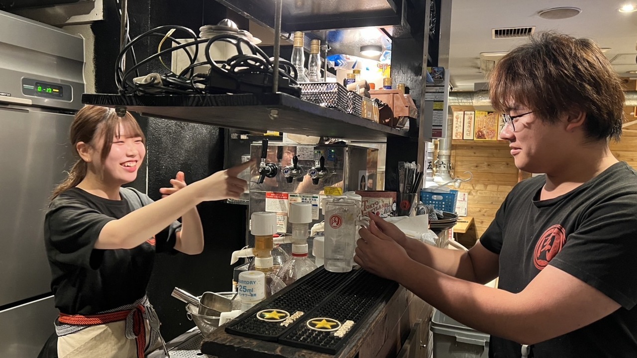 肉流通センターで働く人の写真2枚目