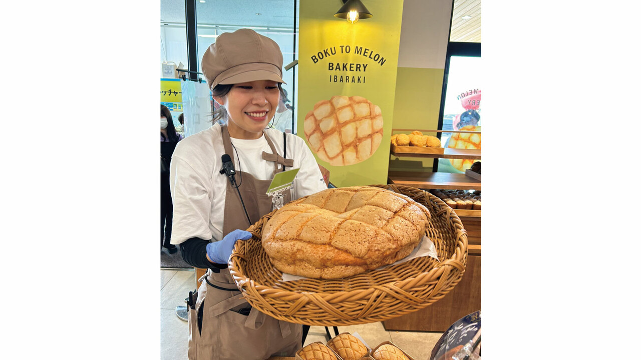 道の駅で働く人の写真1枚目