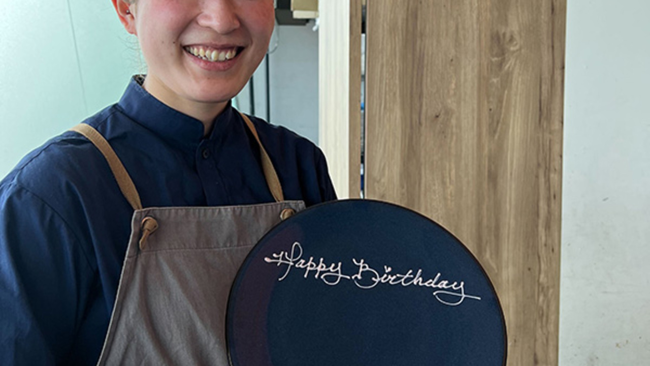 cafe&dining blue terminalで働く人の写真3枚目