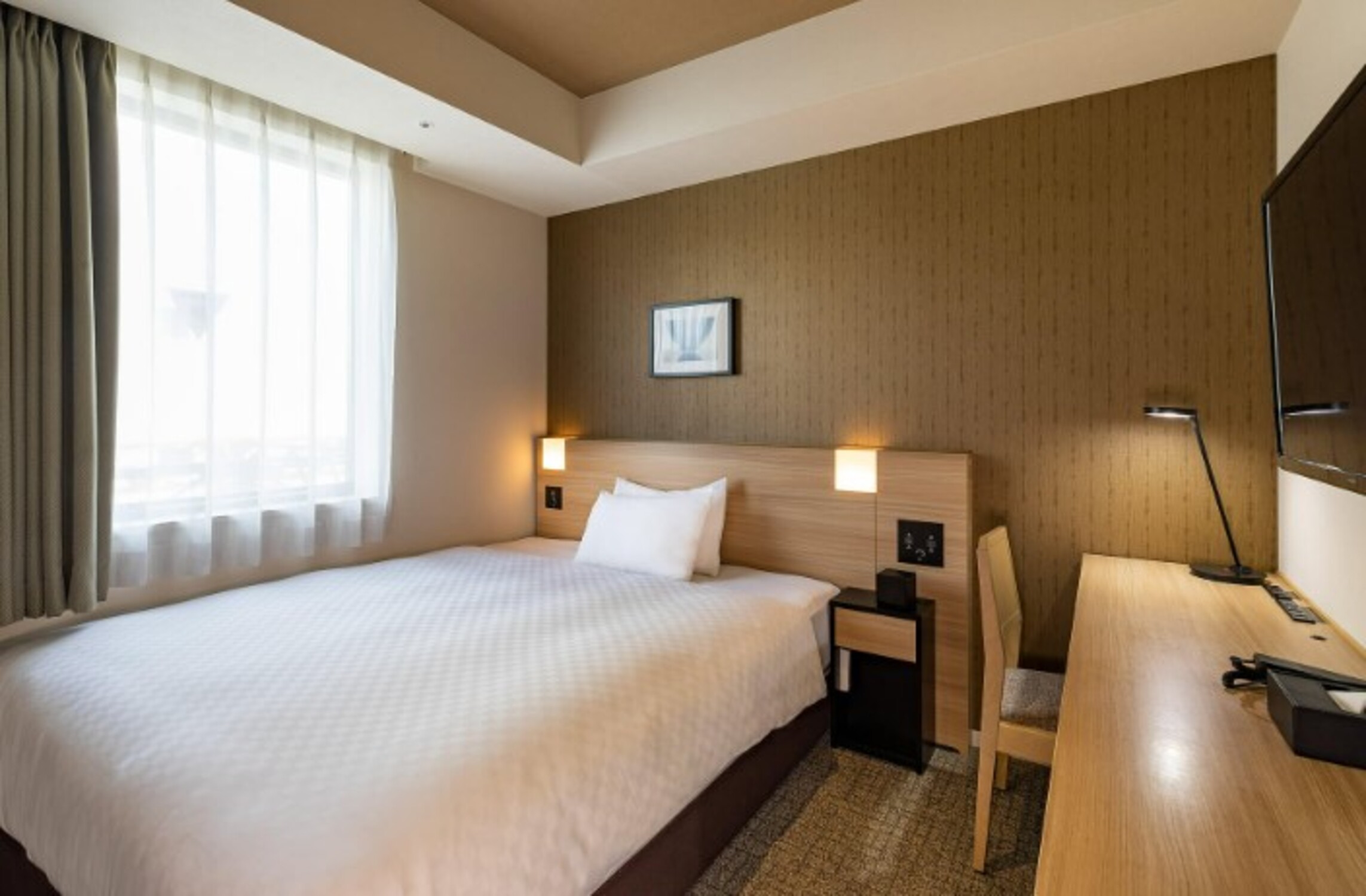 株式会社セゾンリアルティホテルマネジメント-ベストウエスタンホテルフィーノ 1枚目