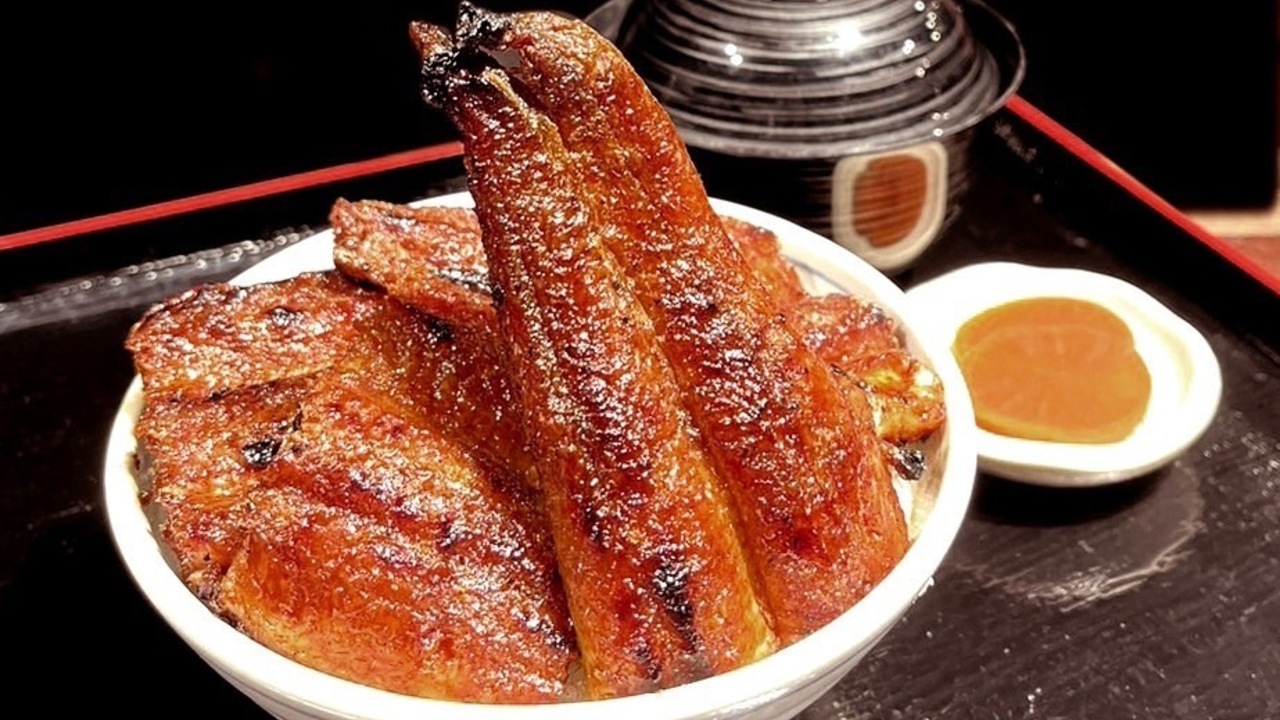 うなぎ料理 三代目 うな東  中川本店  昭和四十四年創業の事業内容の写真2枚目