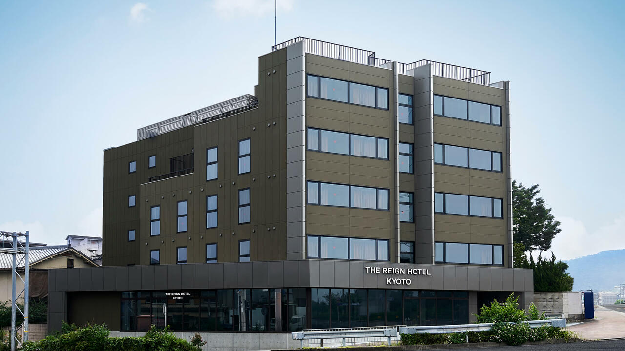 THE REIGN HOTEL KYOTO で働く人の写真2枚目