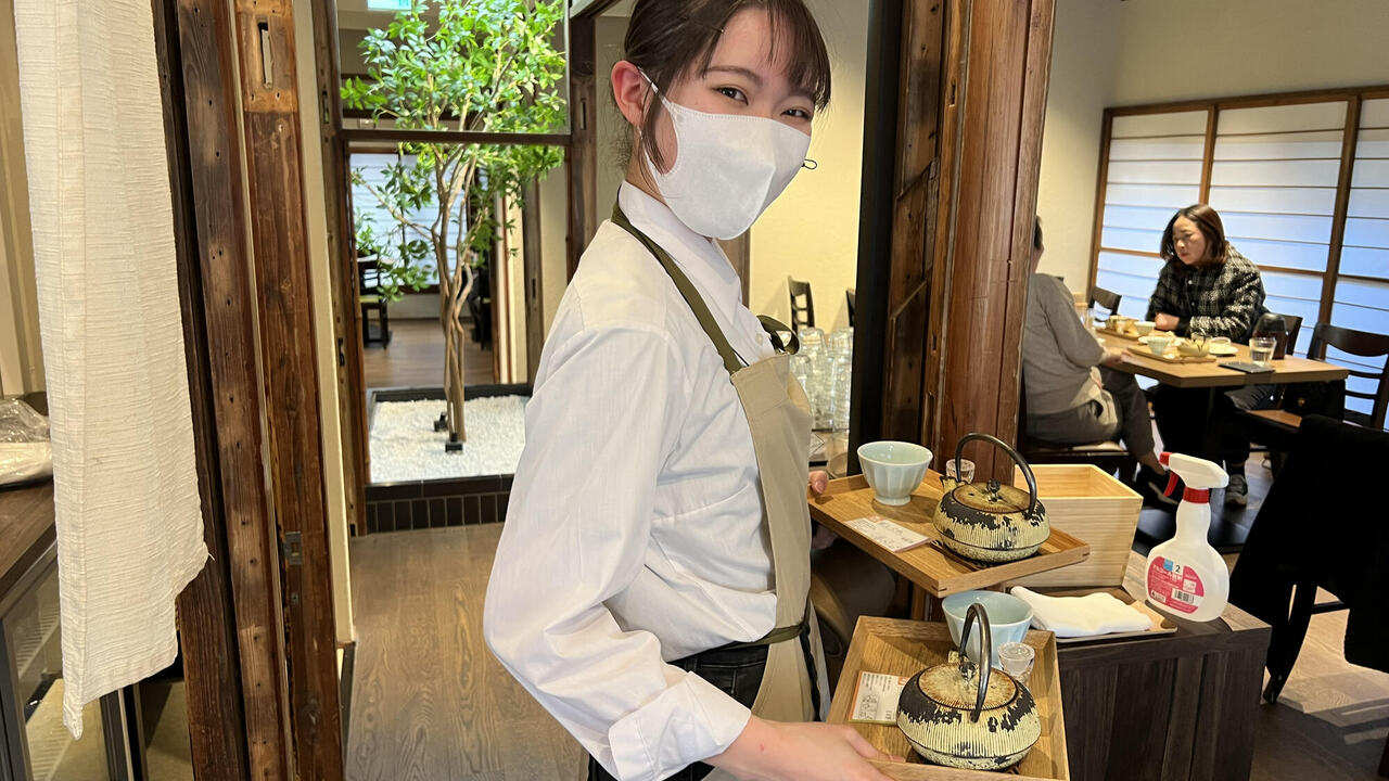 神楽坂 茶寮で働く人の写真2枚目