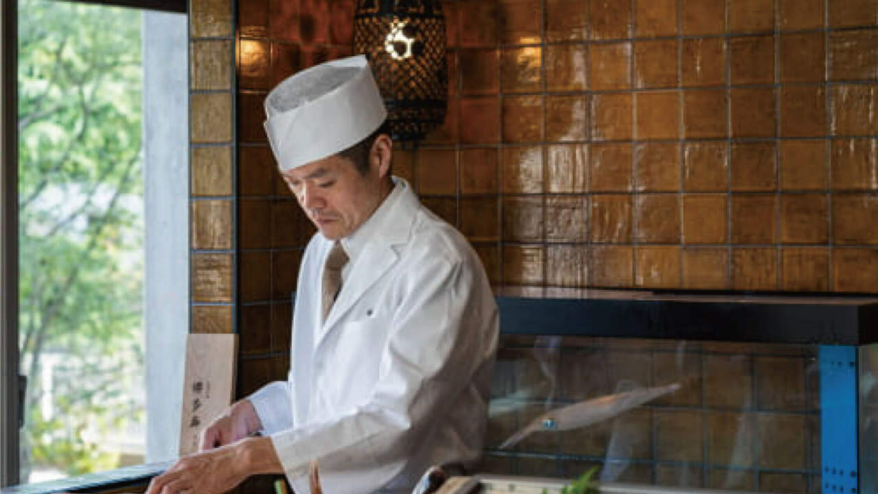 九州の旬 博多廊 本店で働く人の写真1枚目