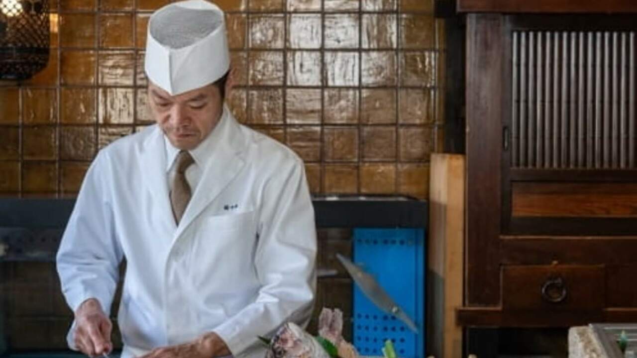 九州の旬 博多廊 本店で働く人の写真4枚目