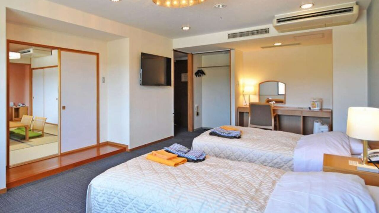 うたのぼりグリーンパークホテルで働く人の写真1枚目