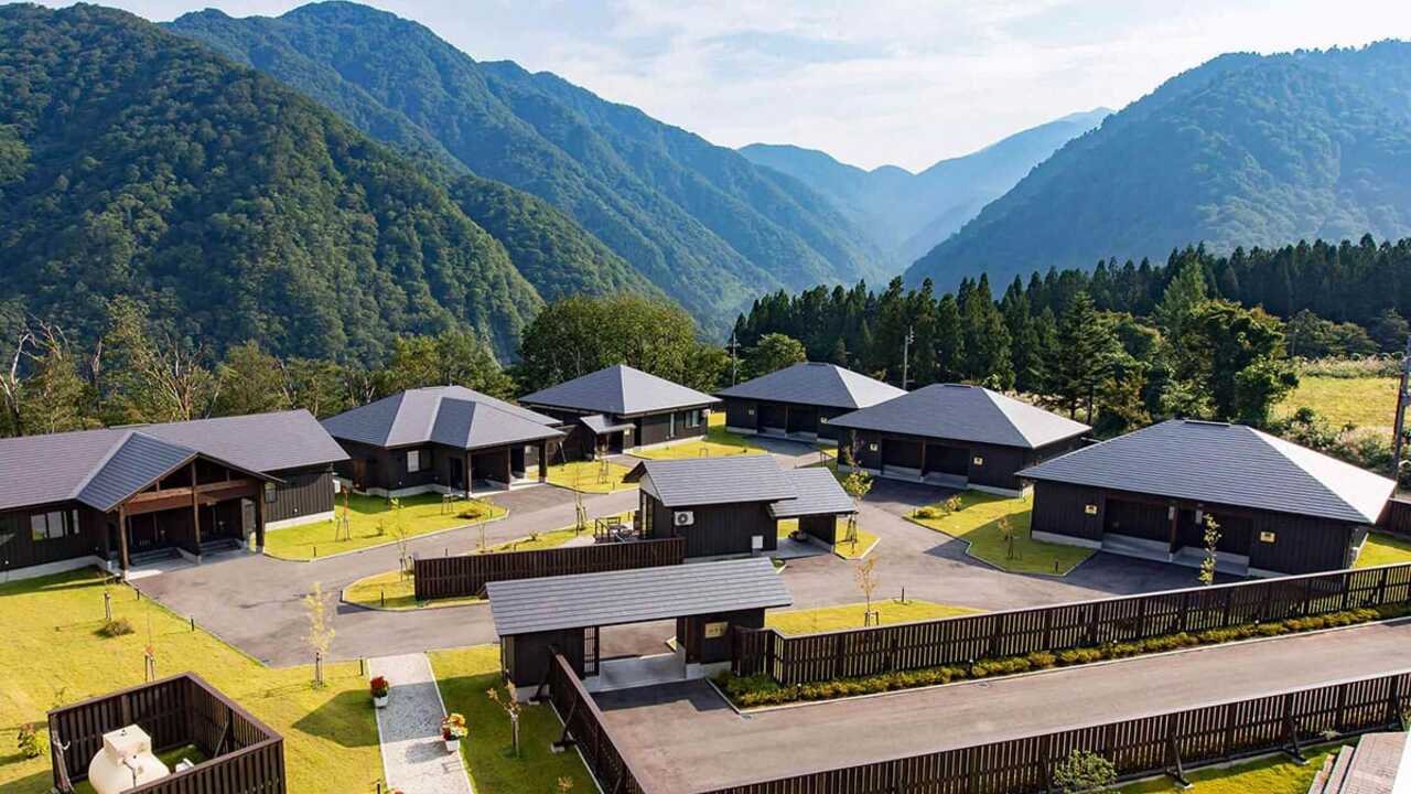 ホテル事業部で働く人の写真1枚目