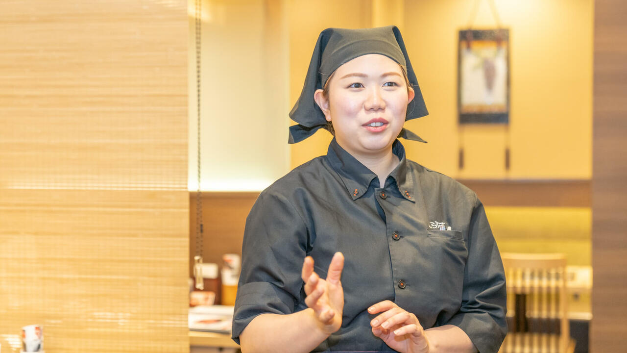 うなぎ 和食 しら河で働く人の写真3枚目