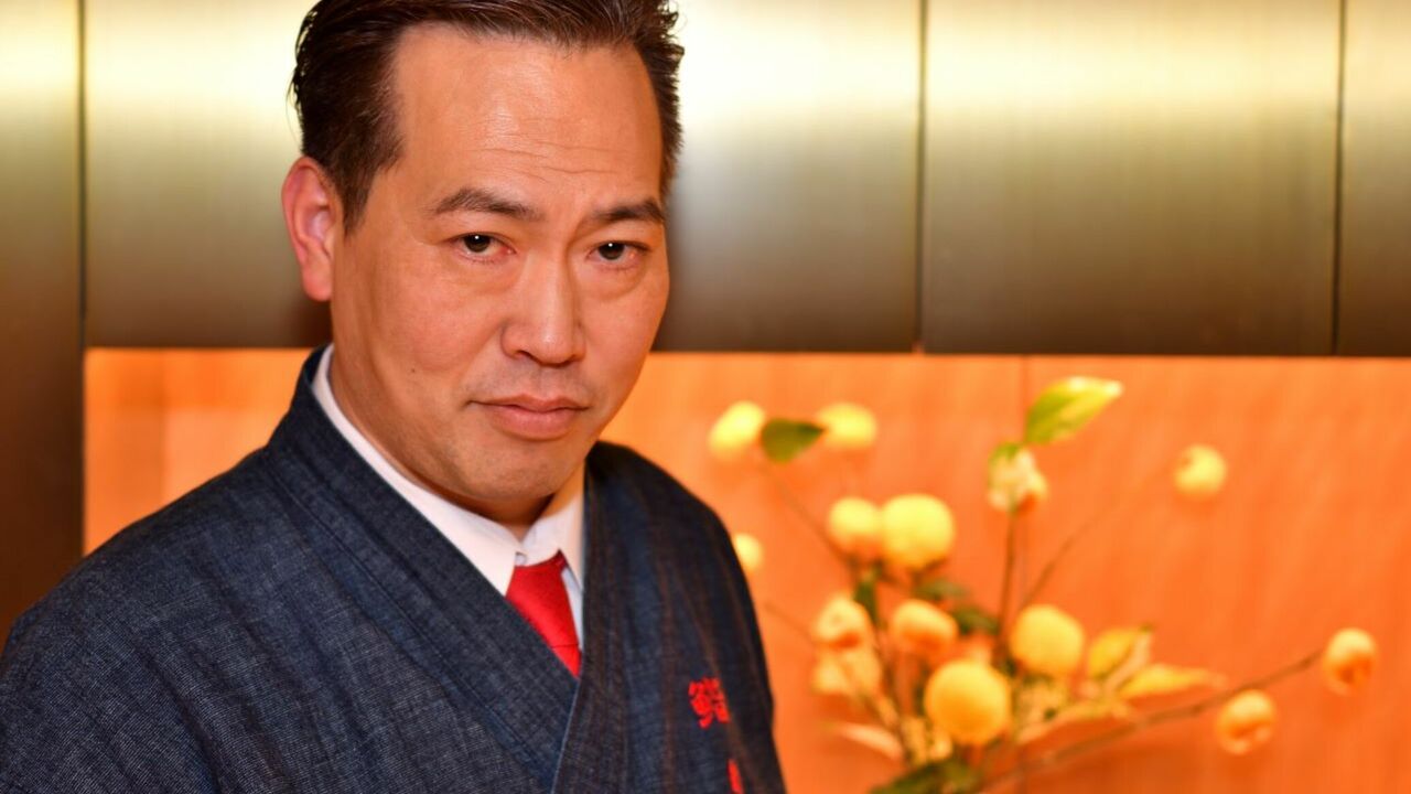 鮨 りかくで働く人の写真1枚目