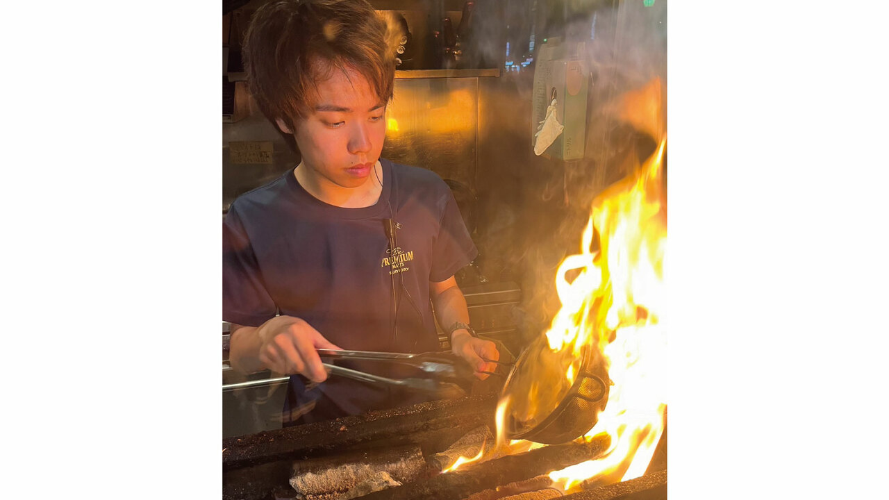 博多うずまきで働く人の写真2枚目