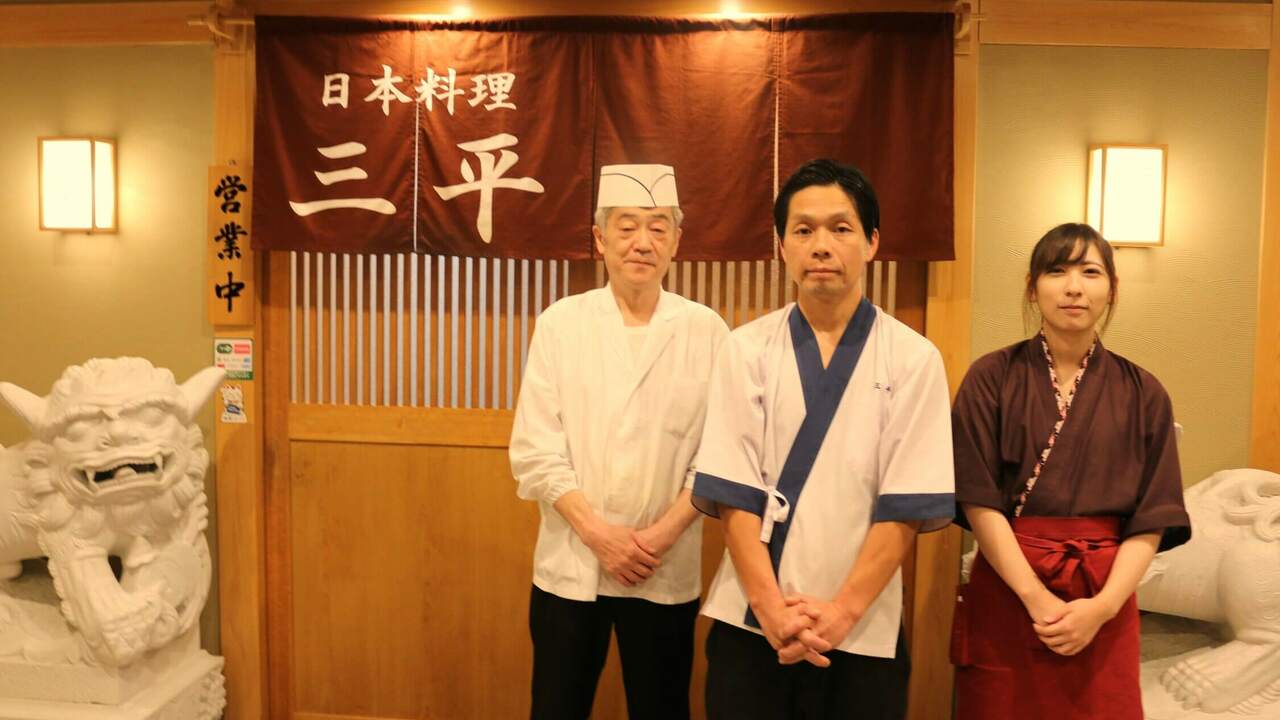 レストラン事業部で働く人の写真1枚目