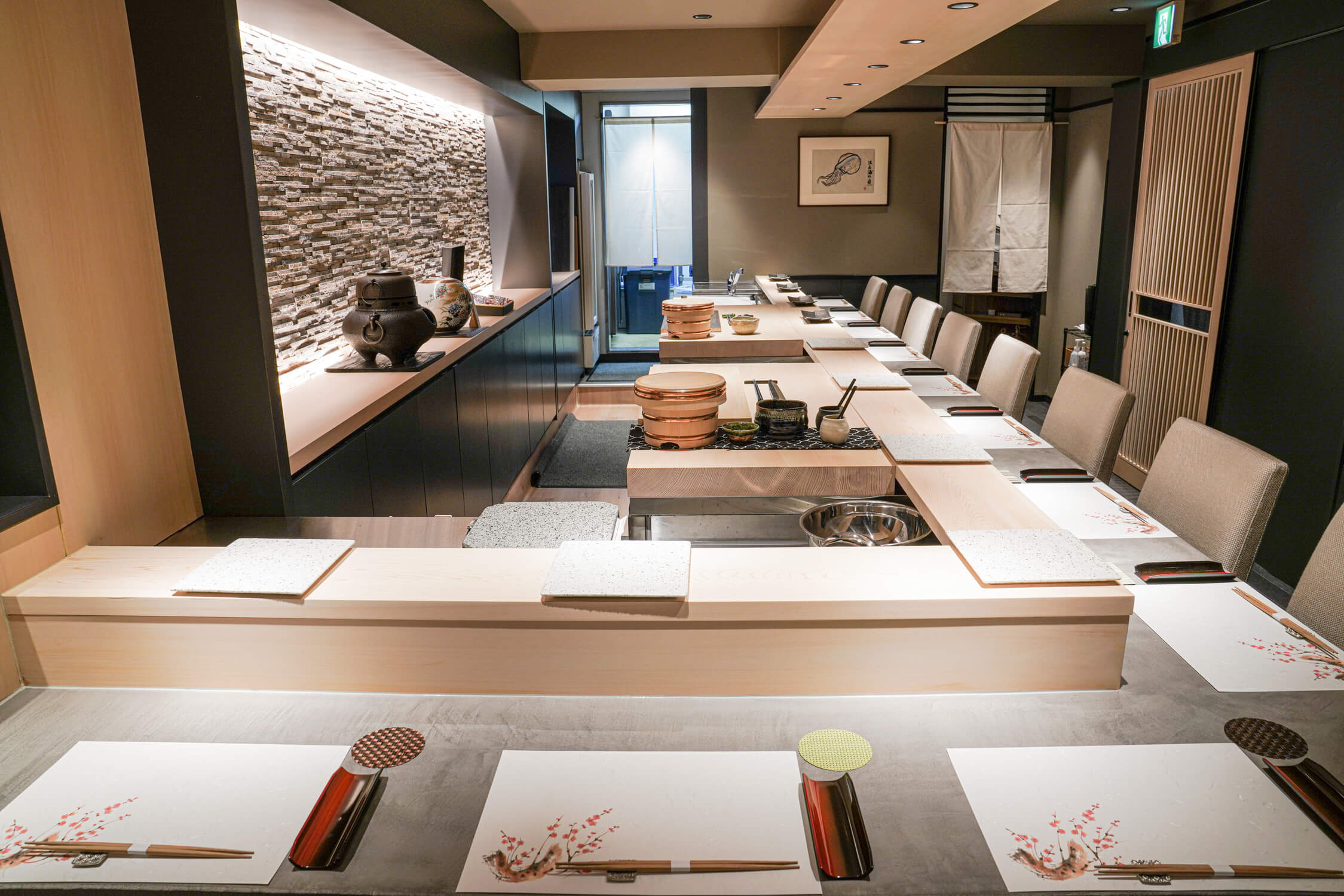 M&L株式会社-西麻布 鮨 かりん 1枚目