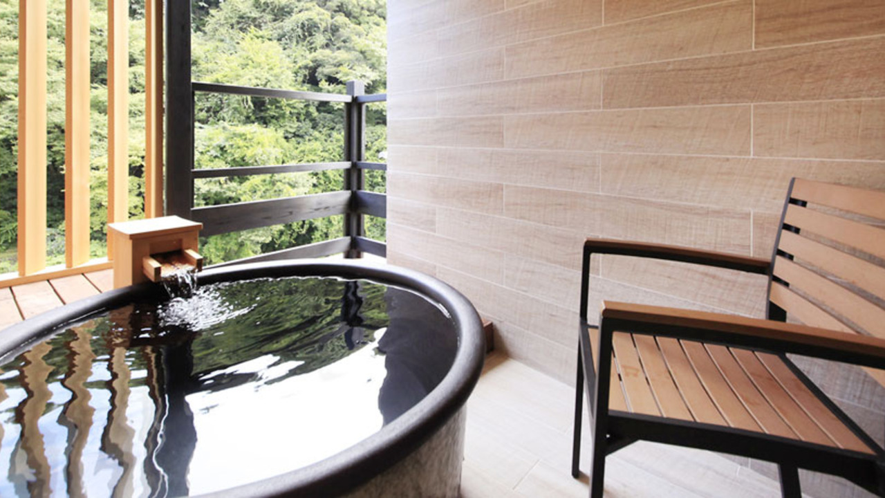 箱根水明荘で働く人の写真2枚目