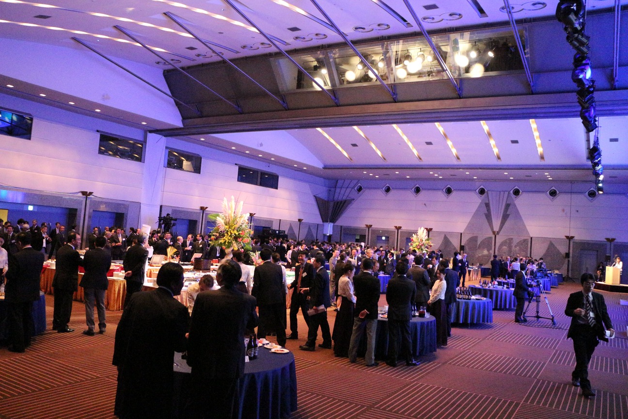 ニラックス株式会社-Y’s 3枚目