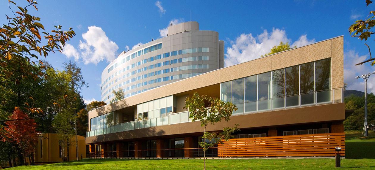 株式会社西武・プリンスホテルズワールドワイド-新富良野プリンスホテル 1枚目