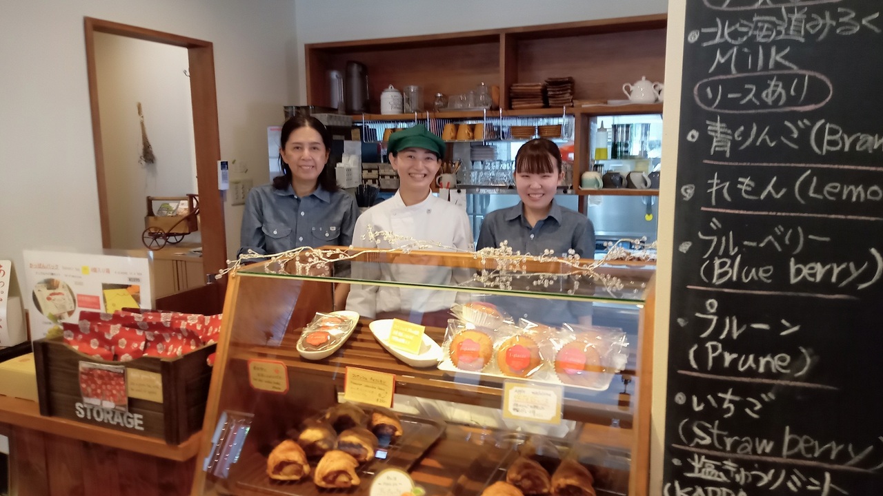 J・glacee（ジェイグラッセ）で働く人の写真1枚目