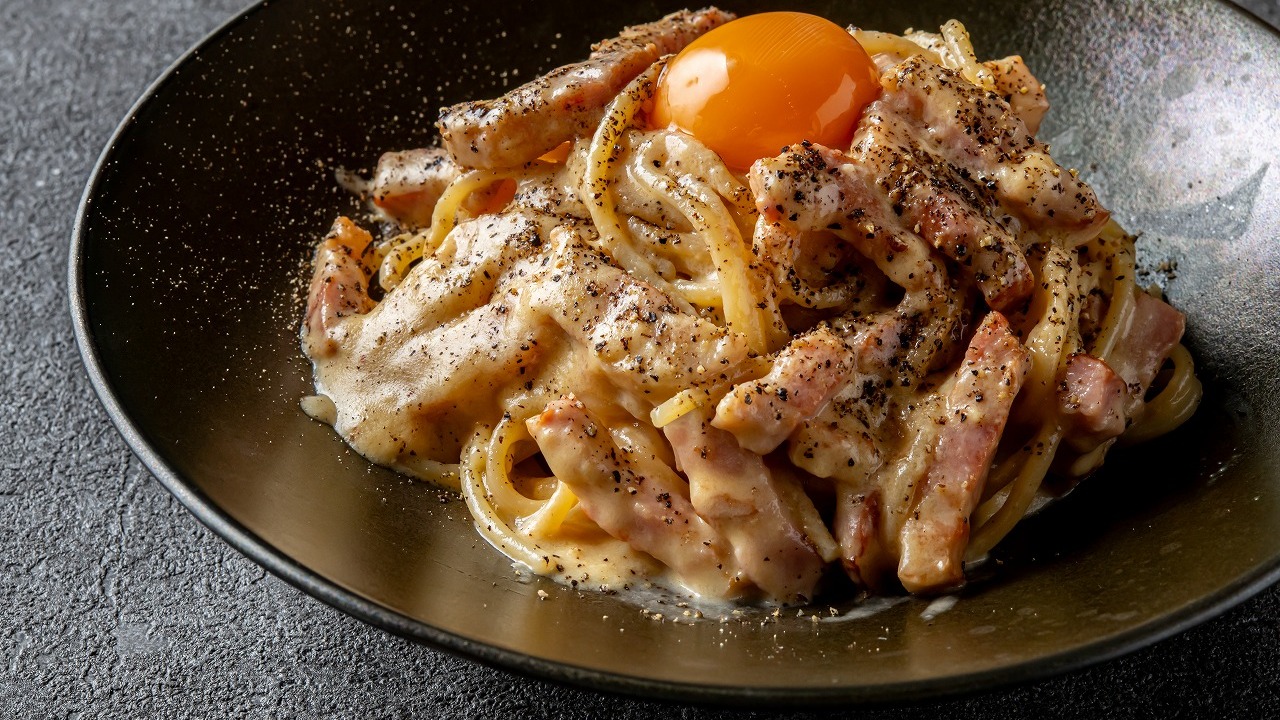 炭火焼とワインの酒場 VOLTA 北新地店の事業内容の写真3枚目