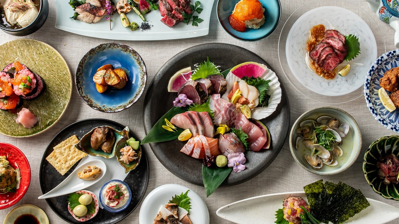 炭と地酒とたしなみワイン Kai本店 醸すの事業内容の写真1枚目