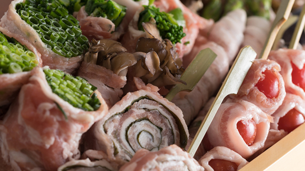 もつ焼き　餃子　つる福　の事業内容の写真1枚目