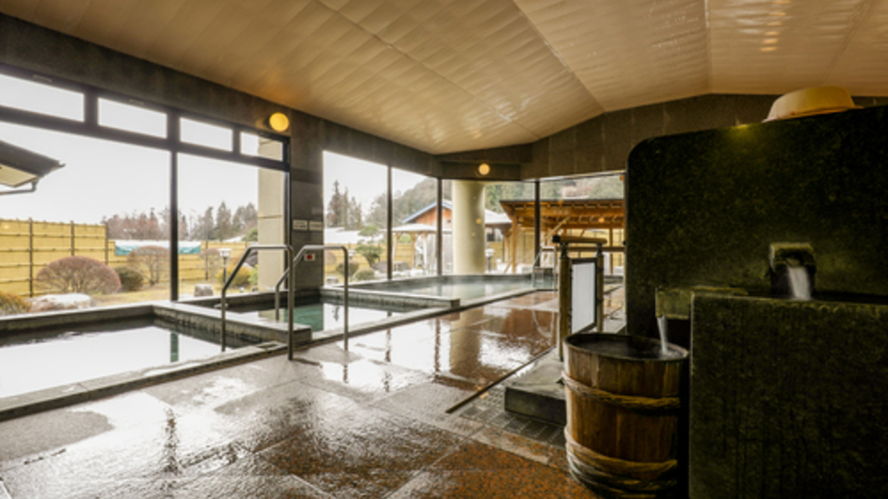 信州まつかわ温泉 清流苑の事業内容の写真1枚目