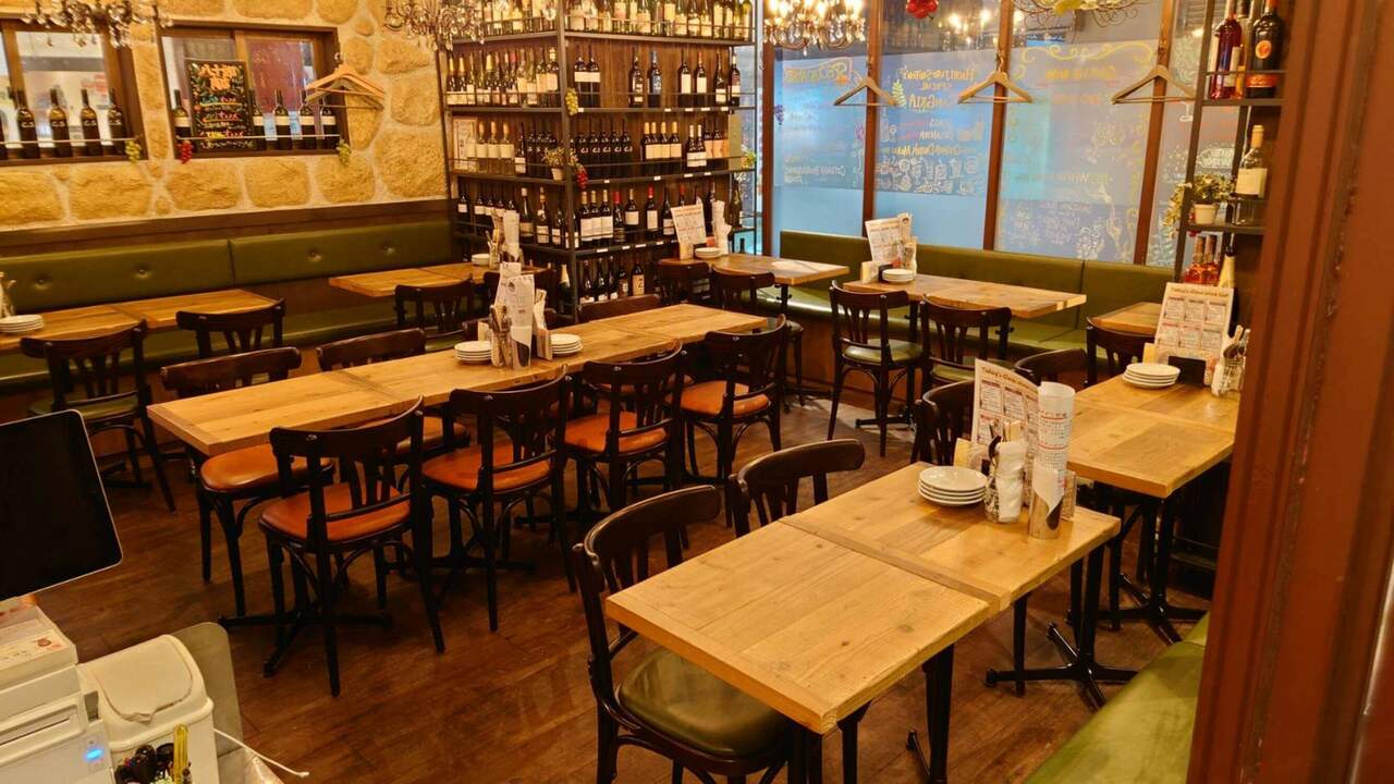 綾瀬ワインバル 八十郎商店の事業内容の写真1枚目