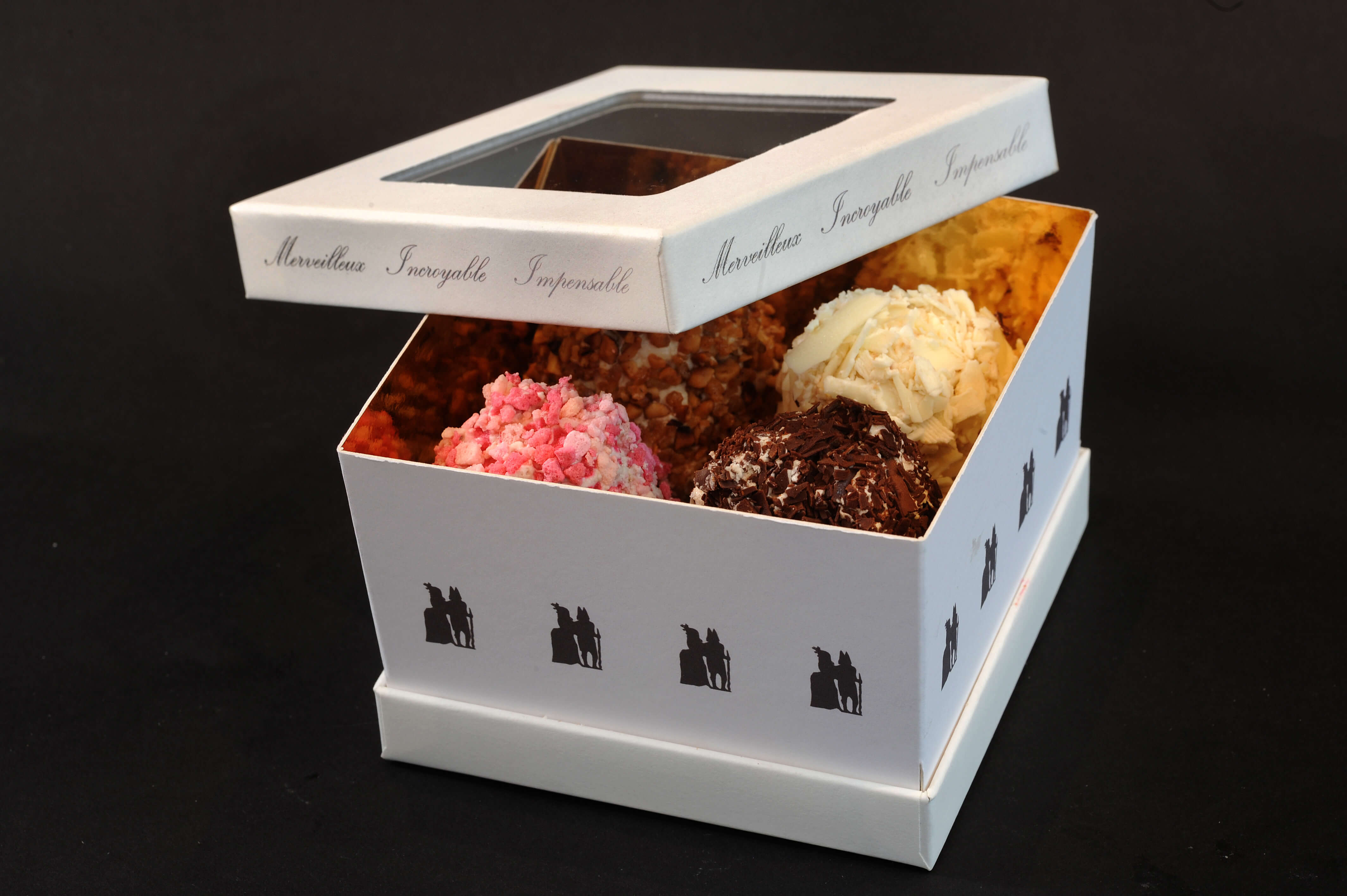 AMFK株式会社-Aux Merveilleux de Fred（オー・メルベイユ・ドゥ・フレッド） 1枚目