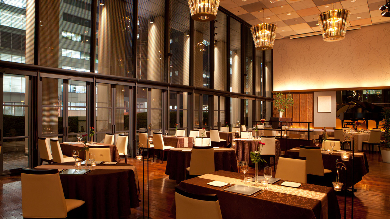 RESTAURANT mitteの事業内容の写真1枚目