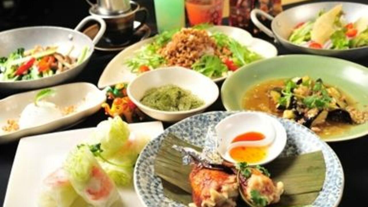 Asian Food & Bar BAGUS -バグース-の事業内容の写真2枚目