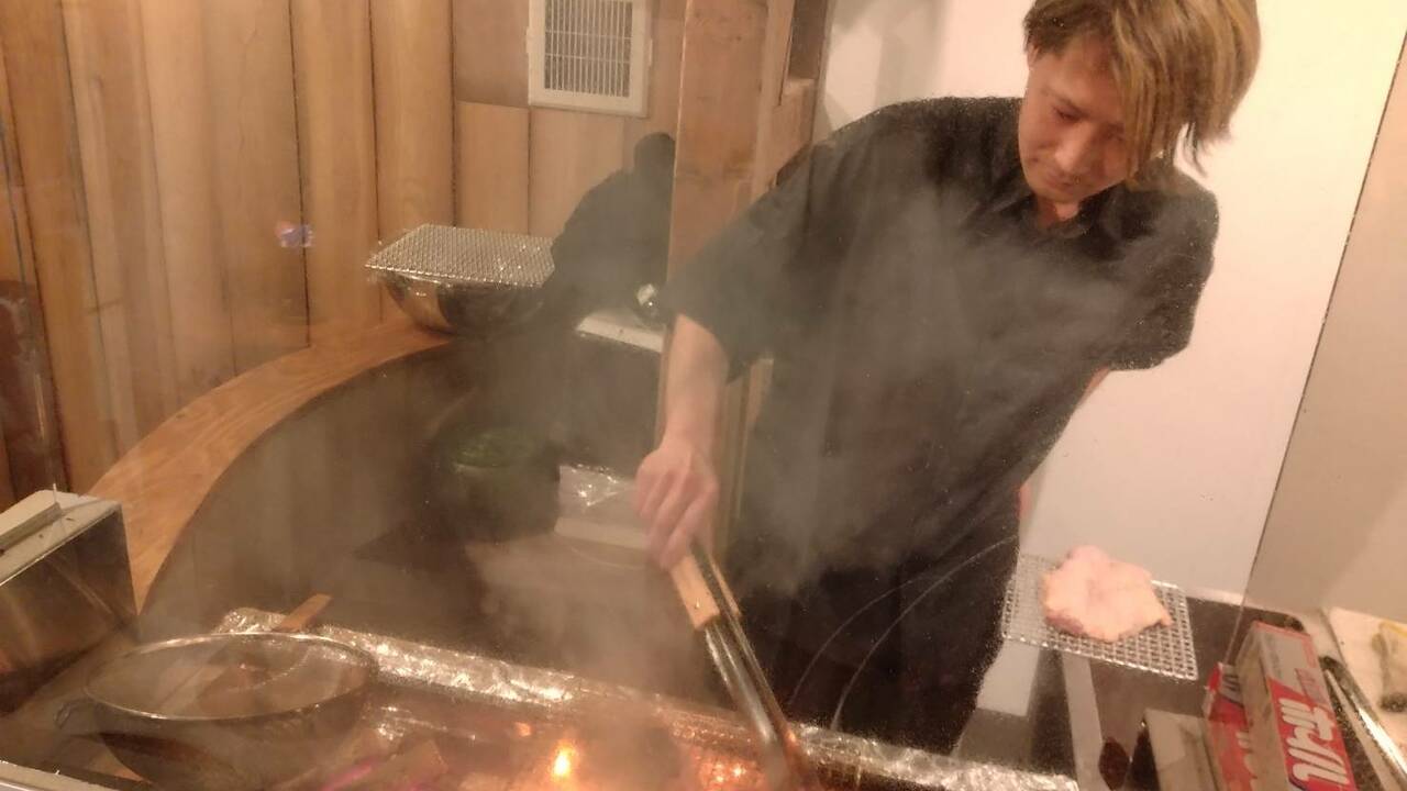 数寄屋橋公会堂で働く人の写真1枚目