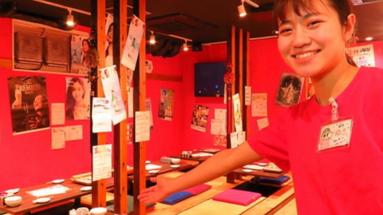 美味辛厨房 まるからで働く人の写真1枚目