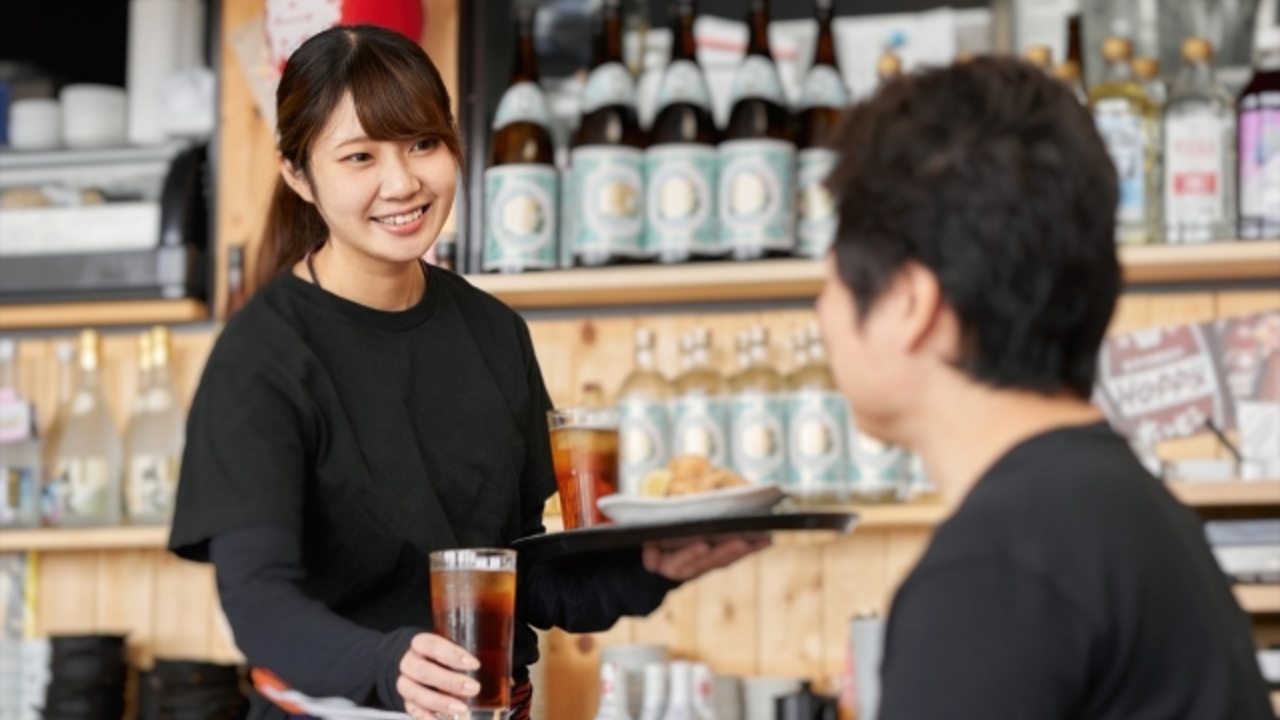 もつ焼き　白星で働く人の写真3枚目