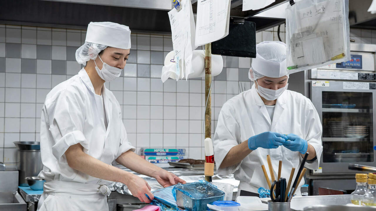 ホテル日航熊本で働く人の写真2枚目