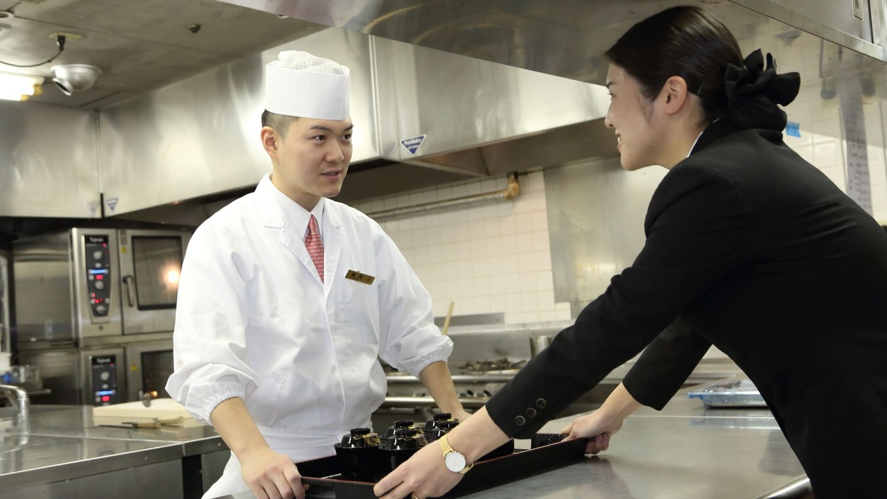 ホテルグランヴィア和歌山で働く人の写真1枚目