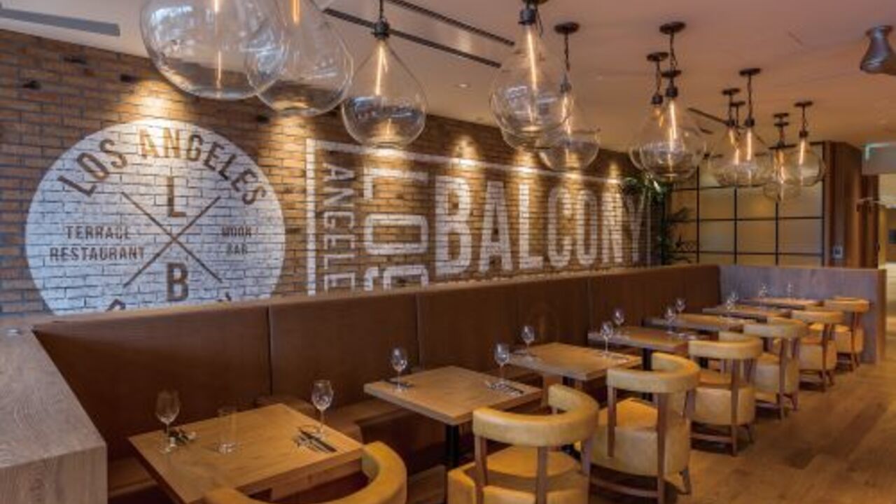 Los Angeles balcony Terrace Restaurant & Moon Barの事業内容の写真1枚目