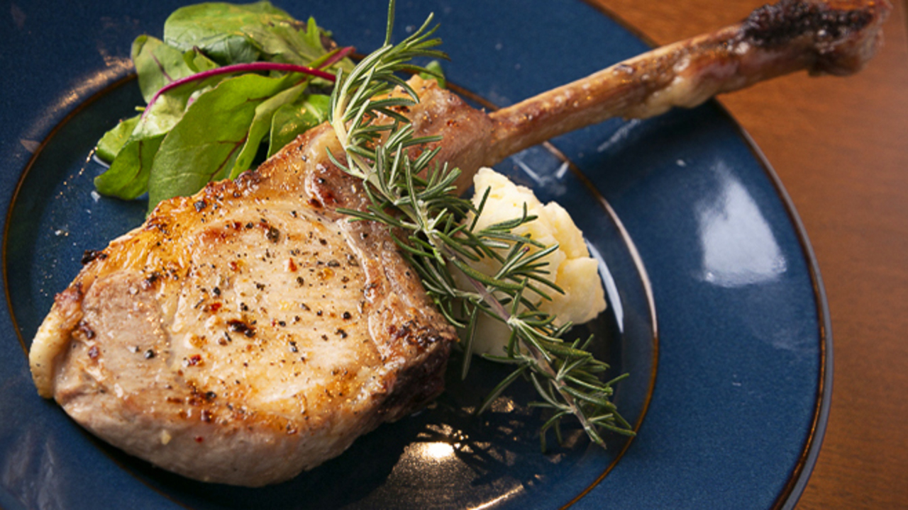 肉バルBonの事業内容の写真1枚目