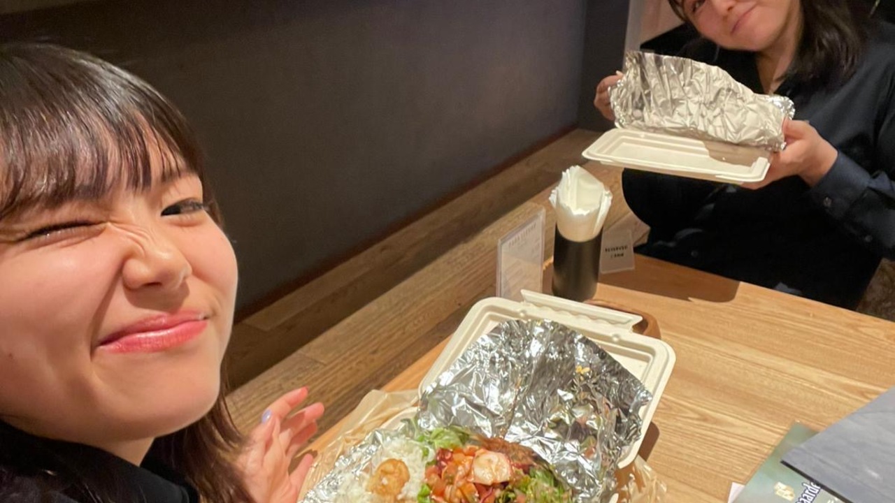 CIELITO LINDO BAR AND GRILLで働く人の写真2枚目