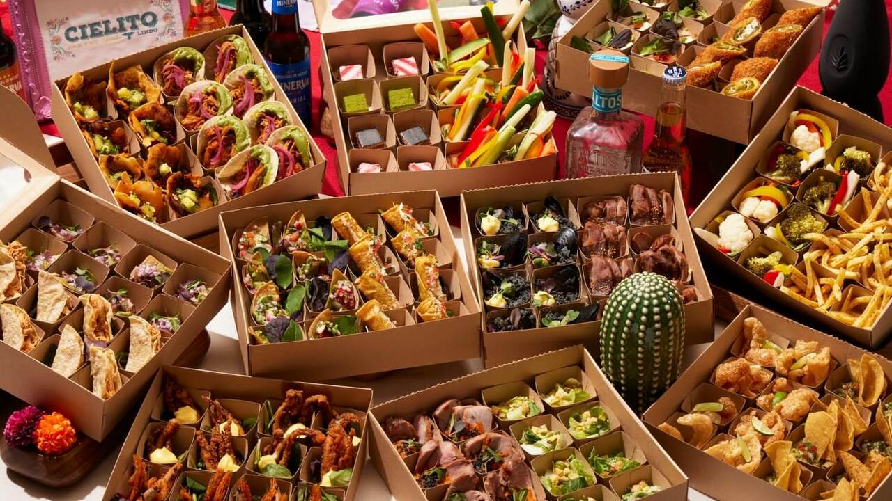 CIELITO LINDO BAR AND GRILLの事業内容の写真1枚目