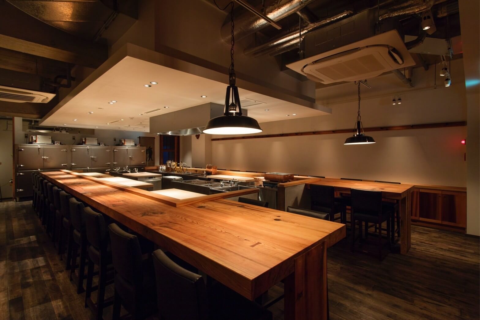 株式会社ディスカバリー-eat 2枚目