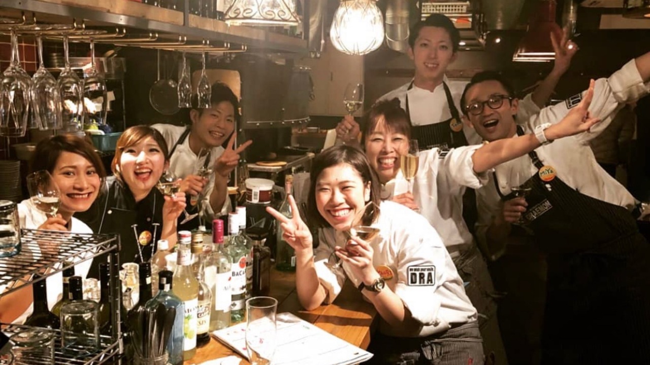 渋DRAで働く人の写真1枚目