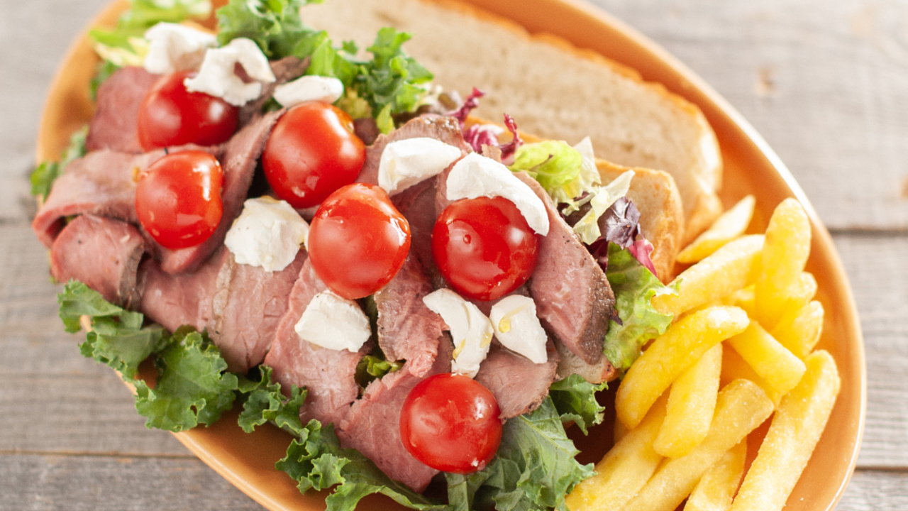 ボンベイバザーで働く人の写真1枚目