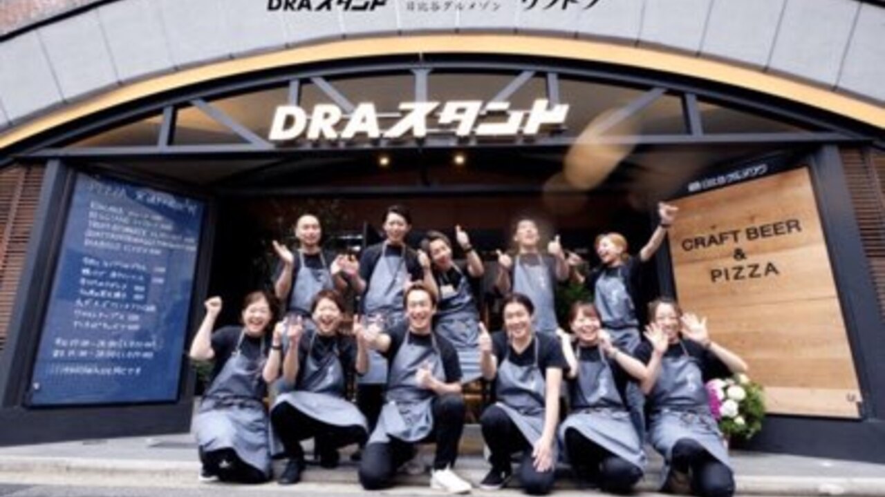 DRAスタンド＆ウラドラで働く人の写真1枚目