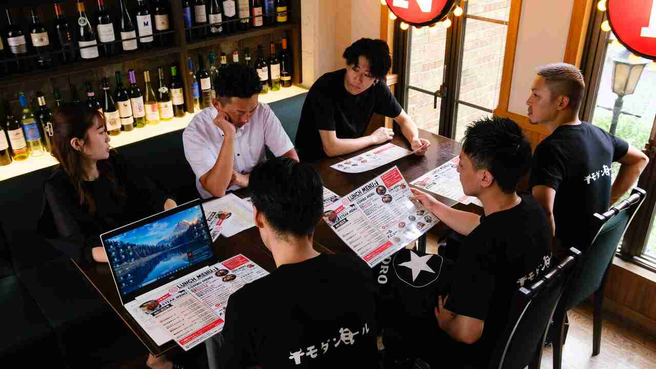 近江牛ステーキとがぶ飲みワイン ニクバルモダンミール大津店の事業内容の写真2枚目