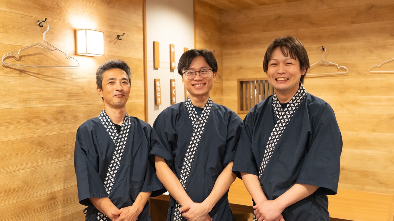 大衆酒場 十八番で働く人の写真1枚目