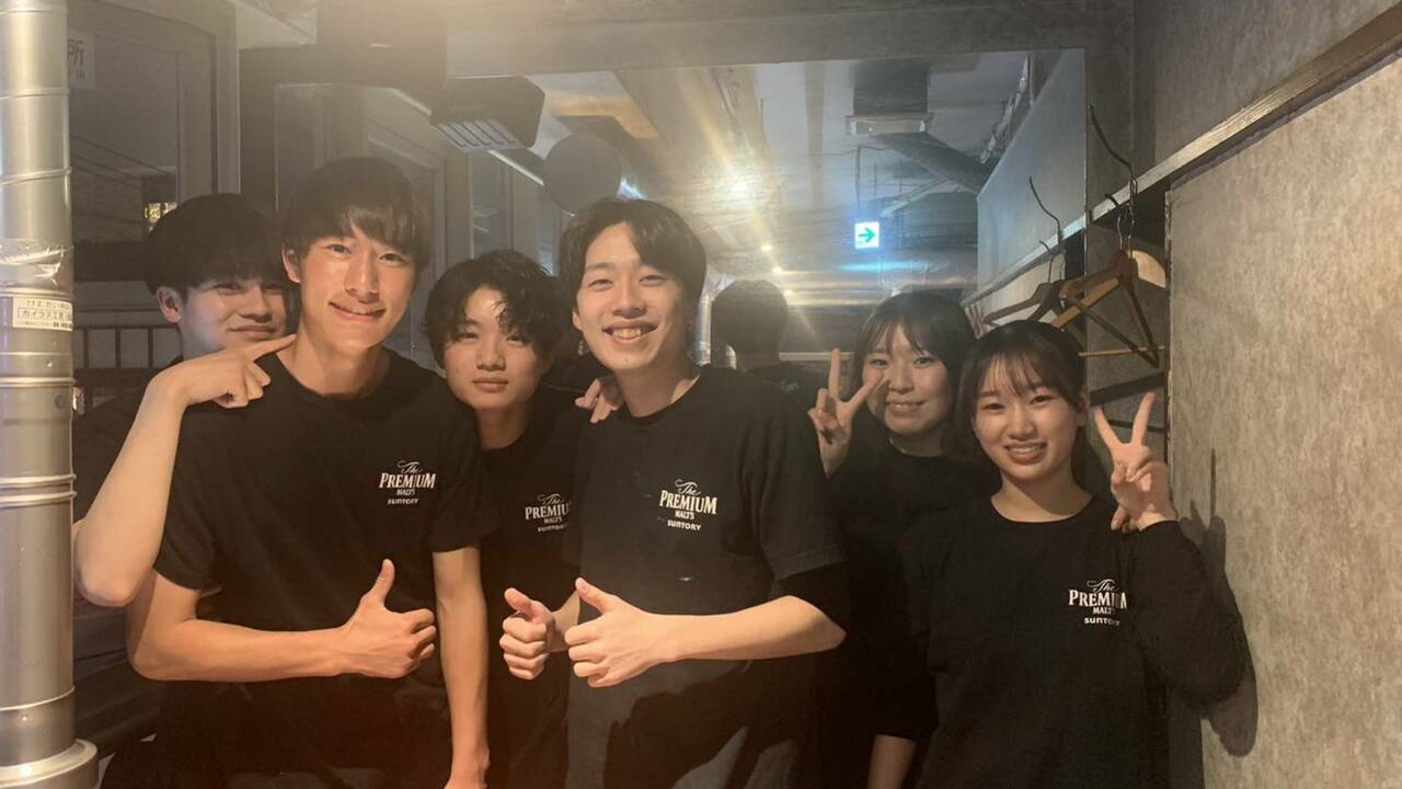 京都　かに銀で働く人の写真1枚目